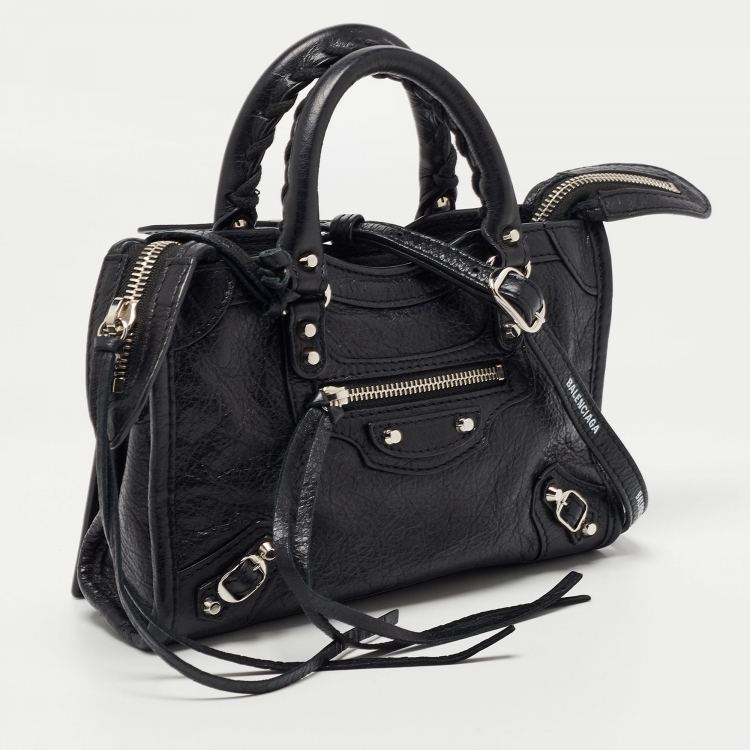 Pre Owned Balenciaga Black Leather Nano Classic City Bag