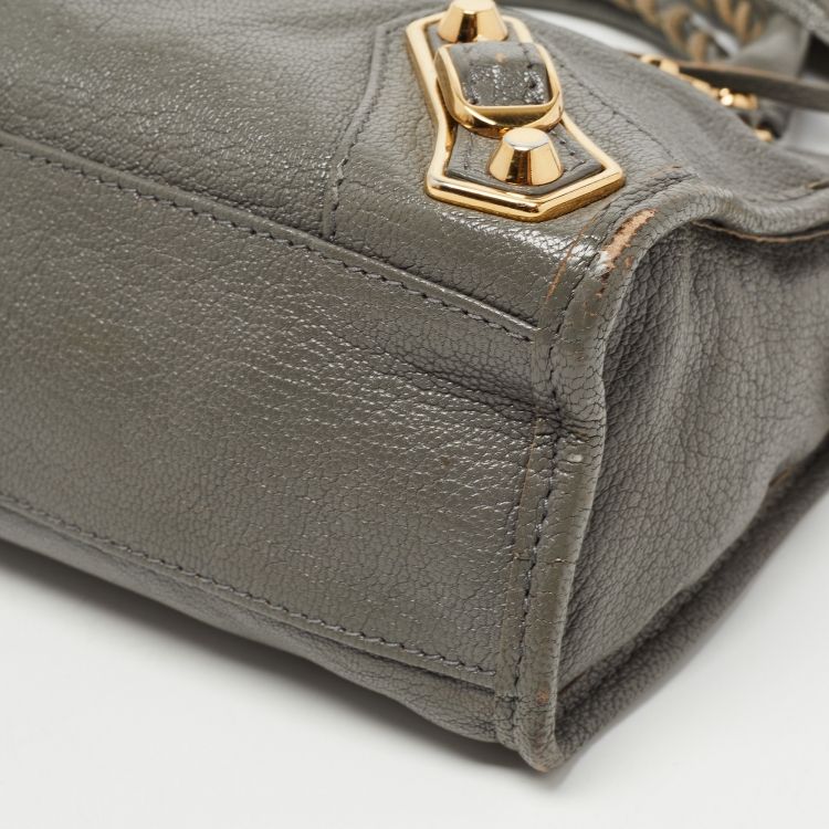 Pre Owned Balenciaga Grey Leather Mini Classic Metallic Edge City Bag