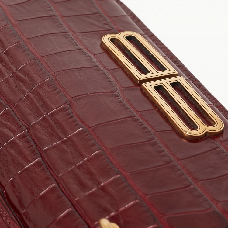 Pre Owned Balenciaga Burgundy Croc Embossed Leather Gossip Wallet On Chain
