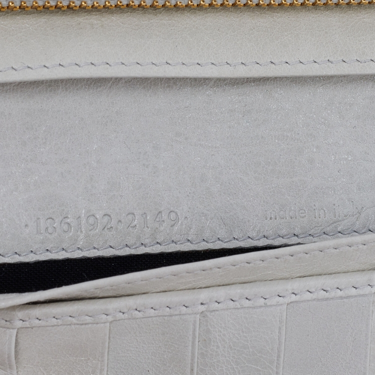 Pre Owned Balenciaga OffWhite Leather Compagnon Zip Around Wallet