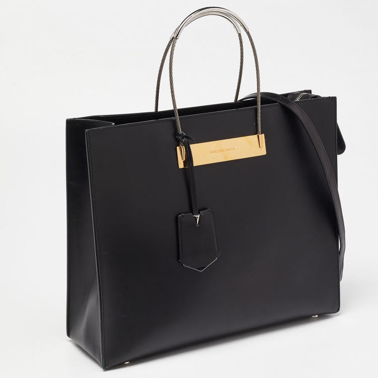 Pre Owned Balenciaga Black Leather Cable Shopper Tote