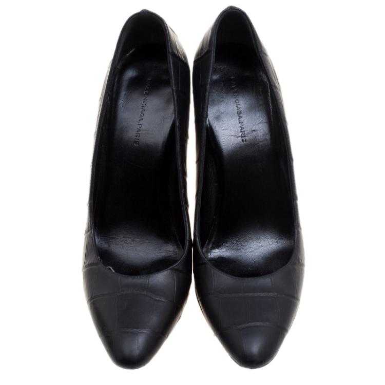 Pre Owned Balenciaga Black Croc Embossed Leather Platform Pumps Size 37