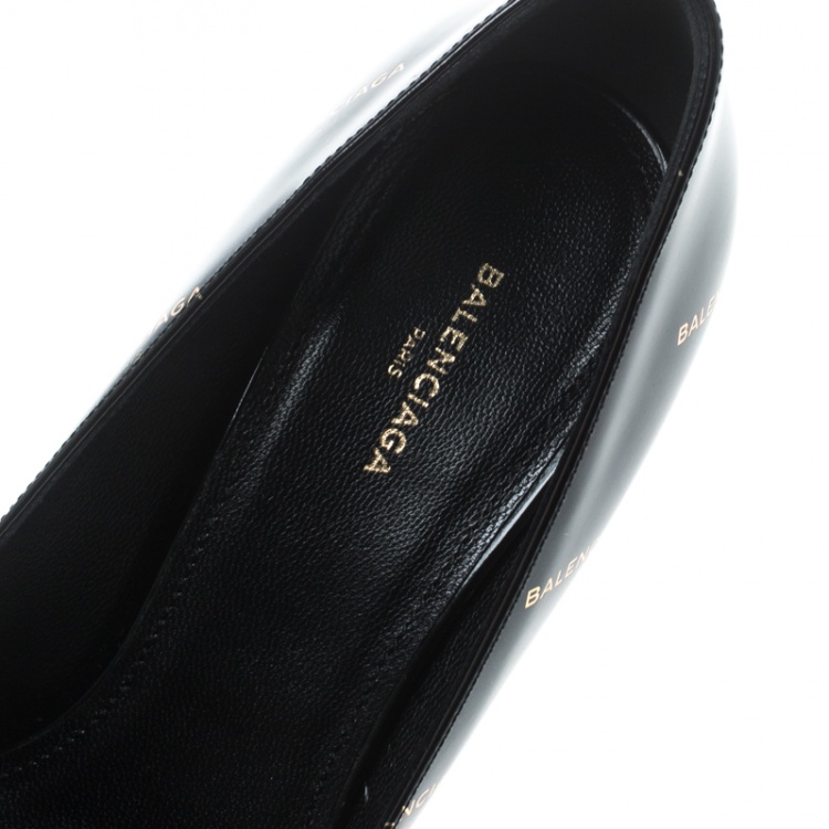 Pre Owned Balenciaga Black Leather Slash Pumps Size 36