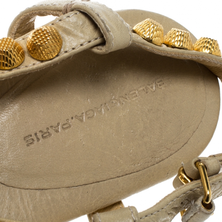Pre Owned Balenciaga Light Yellow Studded Leather Arena Thong Sandals Size 38