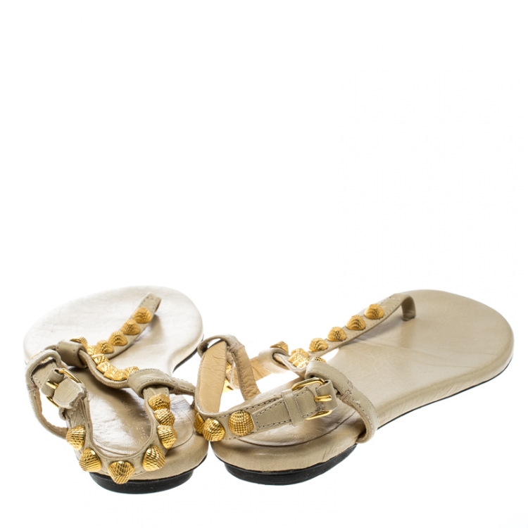 Pre Owned Balenciaga Light Yellow Studded Leather Arena Thong Sandals Size 38