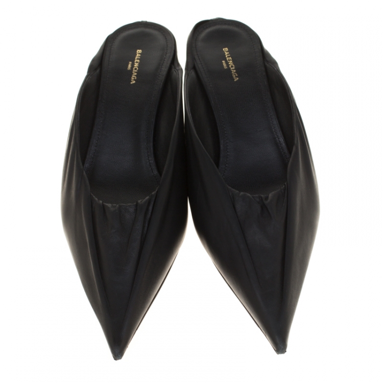 Pre Owned Balenciaga Black Leather Knife Pointed Toe Mules Size 39