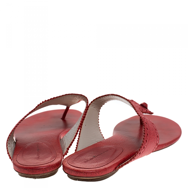 Pre Owned Balenciaga Red Brogue Detail Leather Thong Sandals Size 39