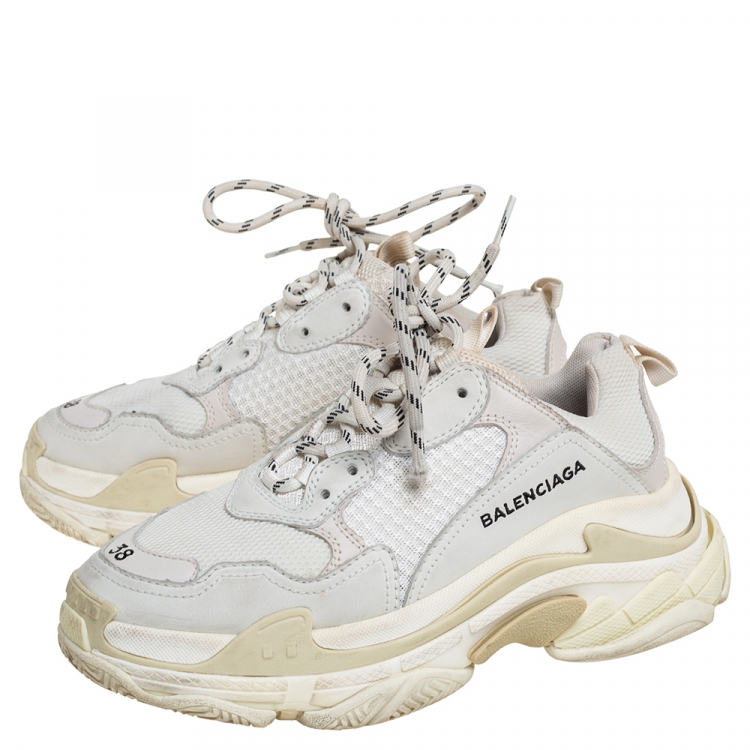 Pre Owned Balenciaga White/Grey Leather And Mesh Triple S Low Top Sneakers Size 38
