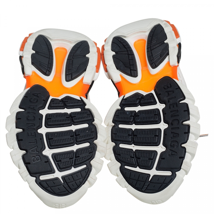 مملوكة مسبقًا Balenciaga White/Orange Rubber And Mesh Track Trainers Size 36