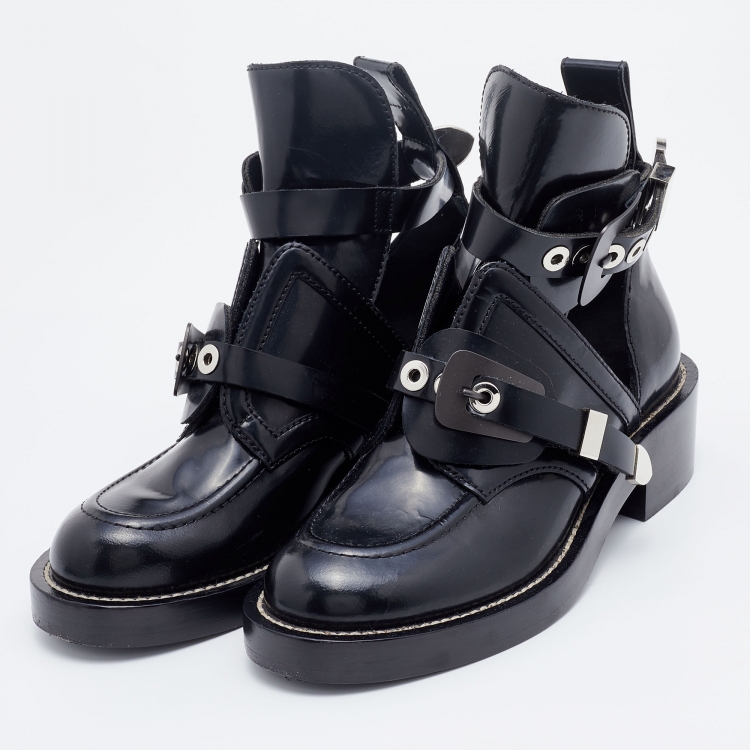 Balenciaga Tiaga 45 Ankle Boots in leather - ShopStyle