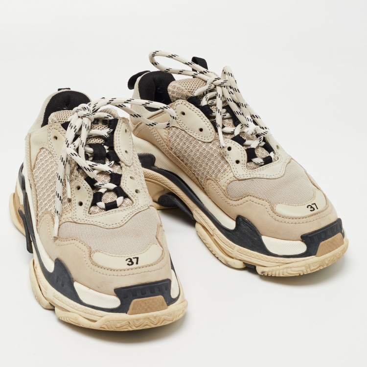 Pre Owned Balenciaga Grey Mesh and Leather Triple S Sneakers Size 37