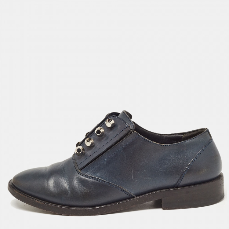 Balenciaga store dress shoes