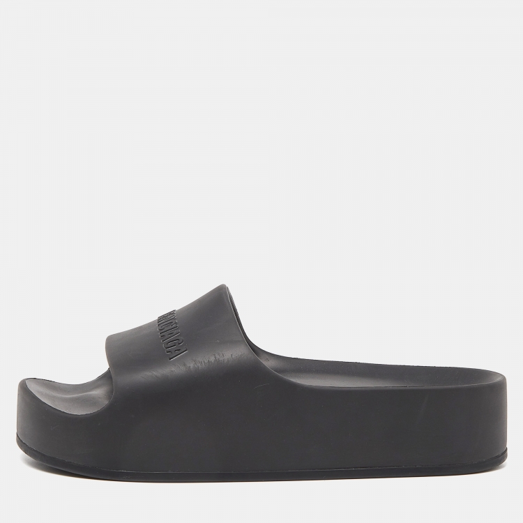 Pre Owned Balenciaga Black Rubber Platform Flat Slides Size 40