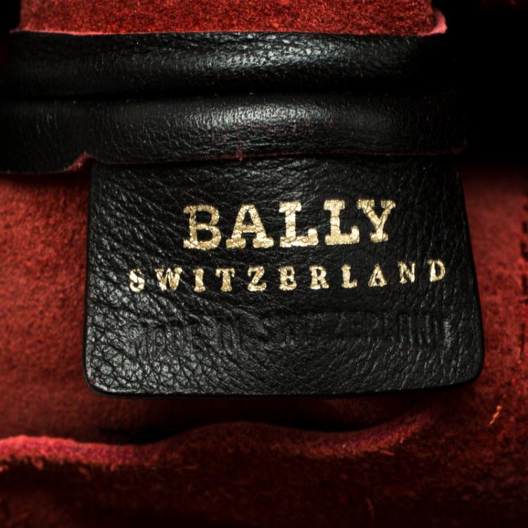 Pre Owned Bally Black Leather B Logo Crossbody Bag