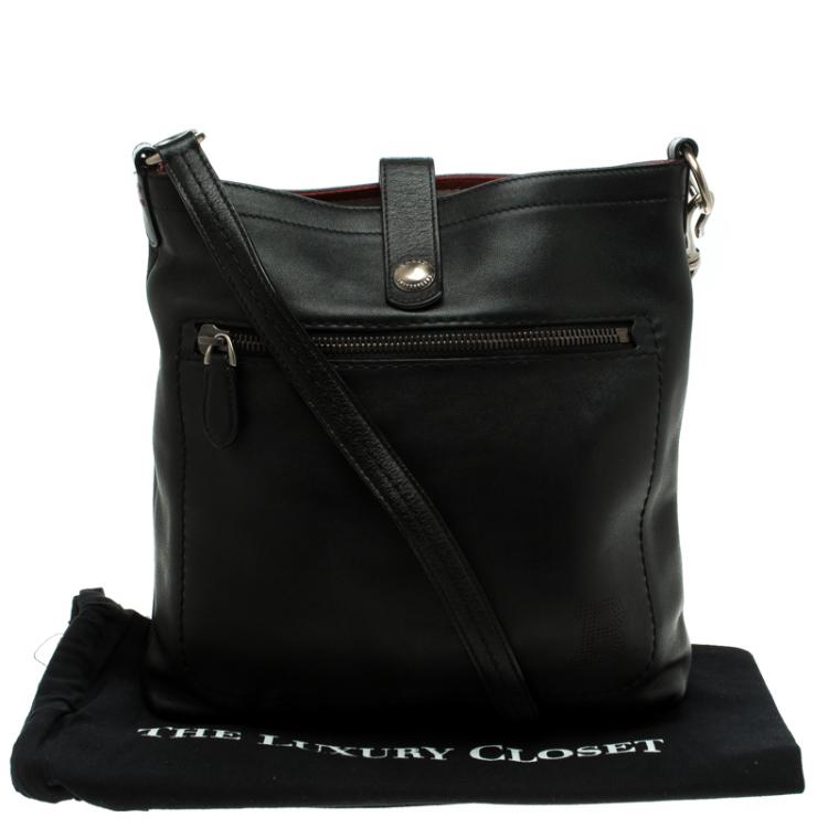 Pre Owned Bally Black Leather B Logo Crossbody Bag