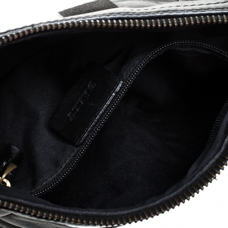 Pre Owned Bally Black Leather Traki Shoulder Bags