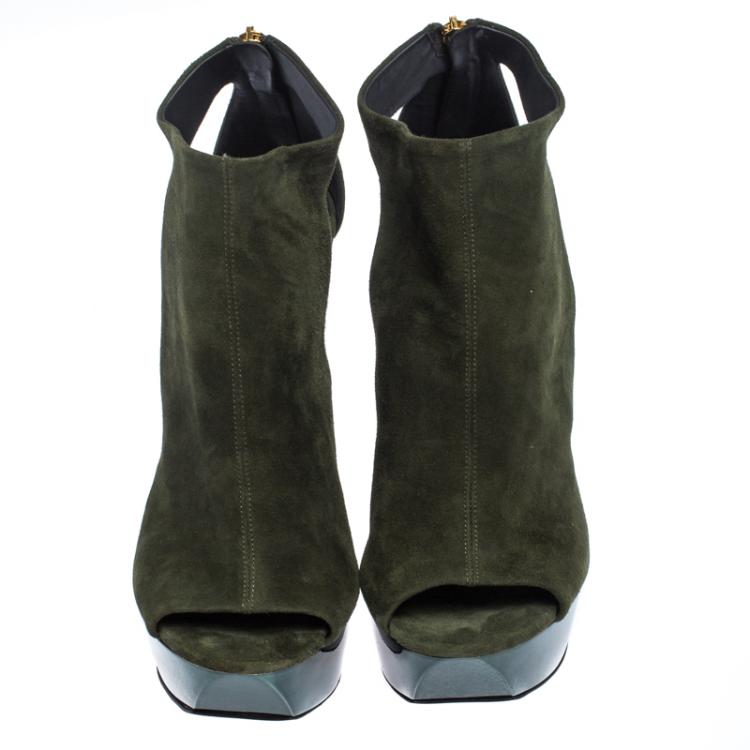 Pre Owned Balmain Green Suede Amaya Cutout Platform Sandals Size 40