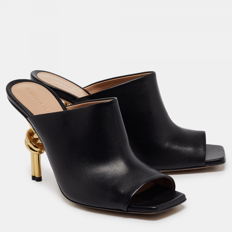 Pre Owned Bottega Veneta Black Leather Knot Mules Size 39