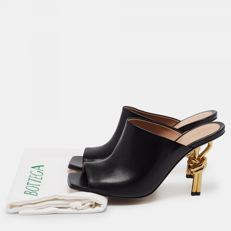 Pre Owned Bottega Veneta Black Leather Knot Mules Size 39