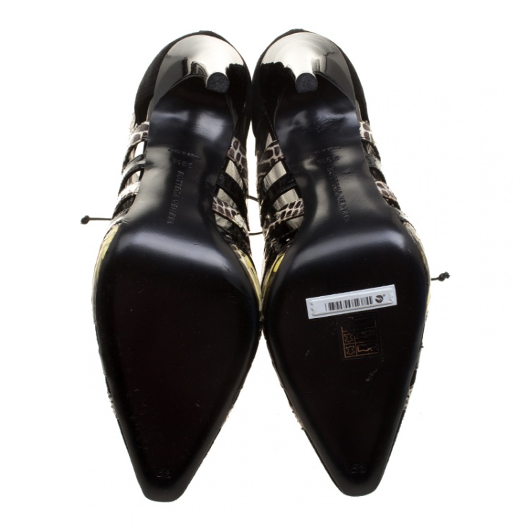 Pre Owned Bottega Veneta Black Suede and Python Lace Up Ankle Boots Size 39.5