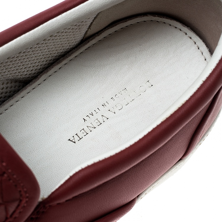 Pre Owned Bottega Veneta Red Intrecciato Leather Slip On Sneakers Size 35