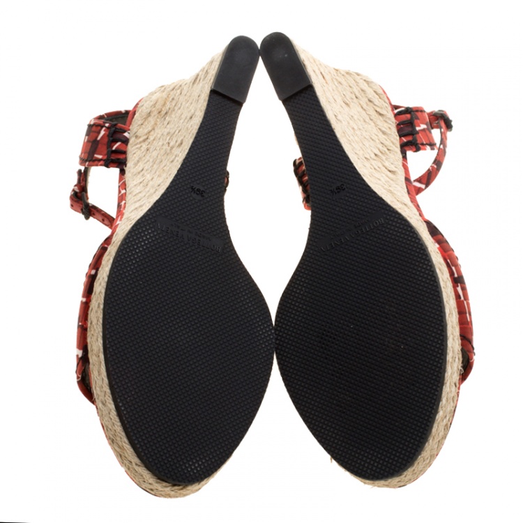 Pre Owned Bottega Veneta Red Printed Silk Ankle Strap Espadrille Wedge Sandals Size 39.5