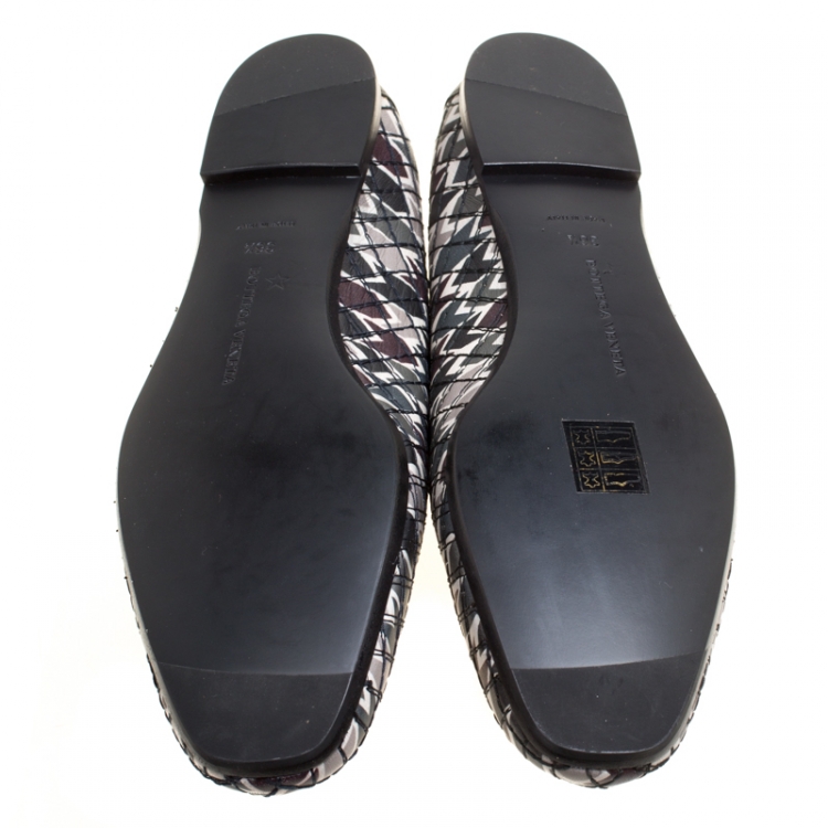 مملوكة مسبقًا Bottega Veneta Printed Leather Smoking Slippers Size 36.5