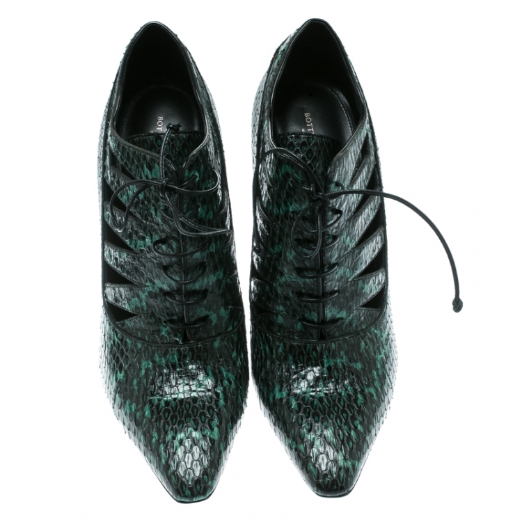 Pre Owned Bottega Veneta Green Python Leather Cutout Lace-Up Ankle Boots Size 40