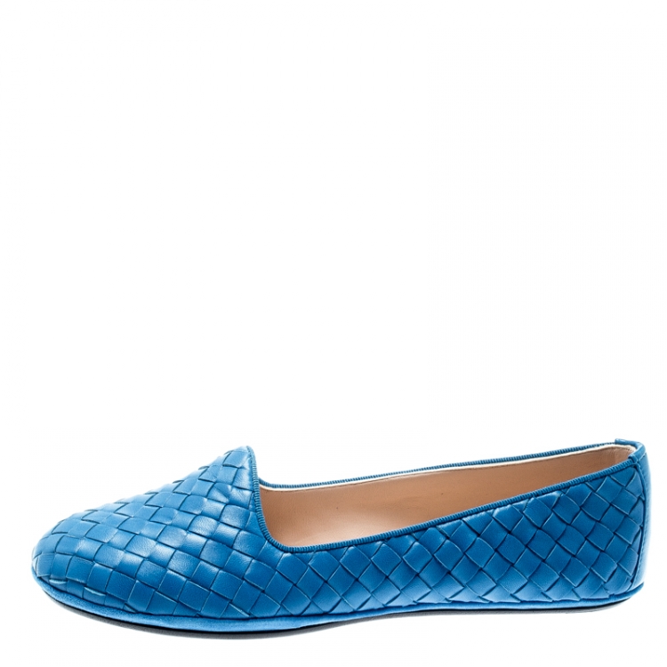 مملوكة مسبقًا Bottega Veneta Blue Intrecciato Leather Ballet Flats Size 36