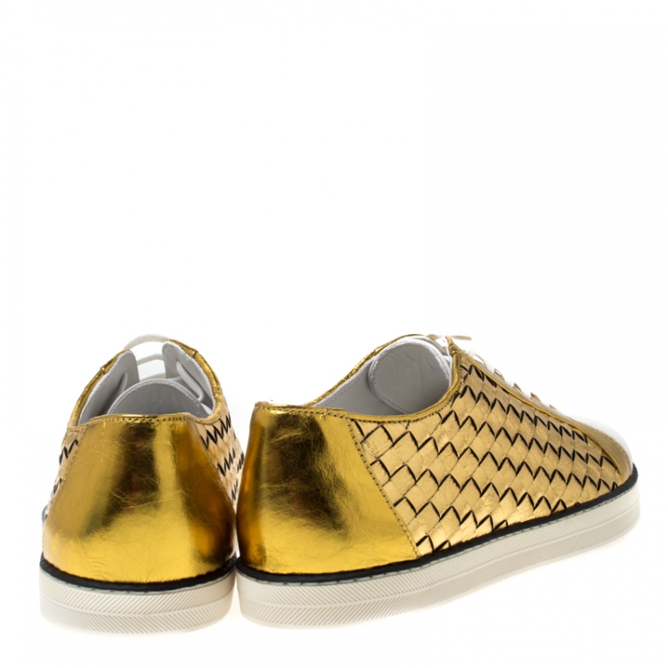 Pre Owned Bottega Veneta Metallic Gold Intrecciato Leather And Suede Cap Toe Low Top Sneakers Size 39.5