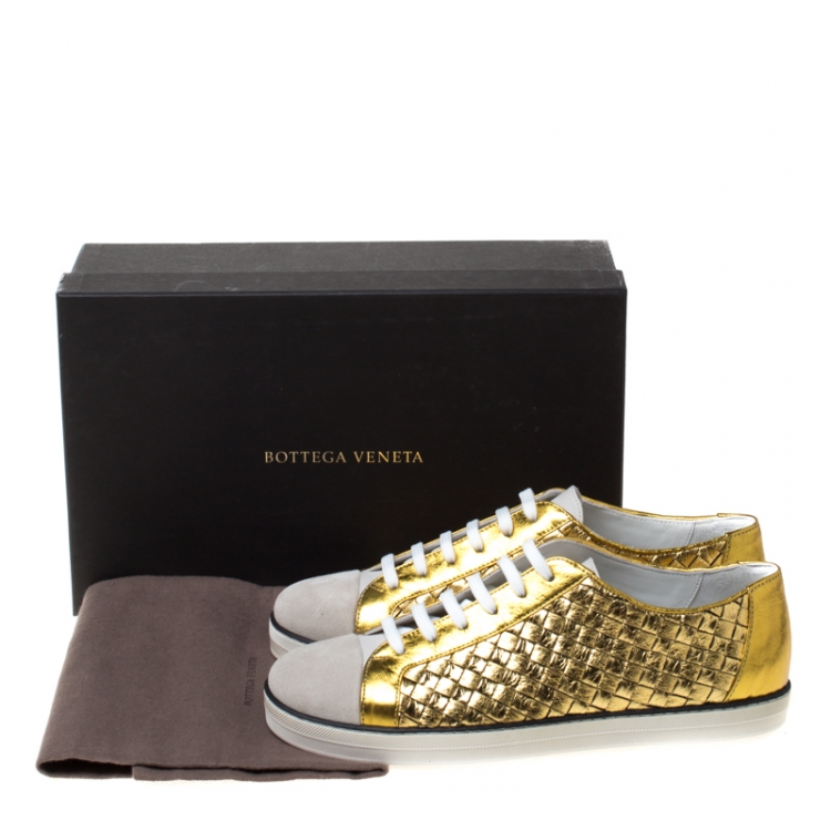 Pre Owned Bottega Veneta Metallic Gold Intrecciato Leather And Suede Cap Toe Low Top Sneakers Size 39.5