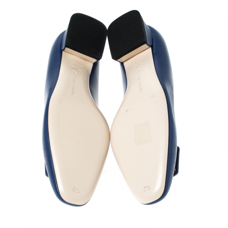 Pre Owned Bottega Veneta Blue Intrecciato Print Leather Buckle Details Flats Size 37.5