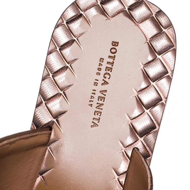 Pre Owned Bottega Veneta Bronze Metallic Intrecciato Crisscross Leather Flat Slides Size 37