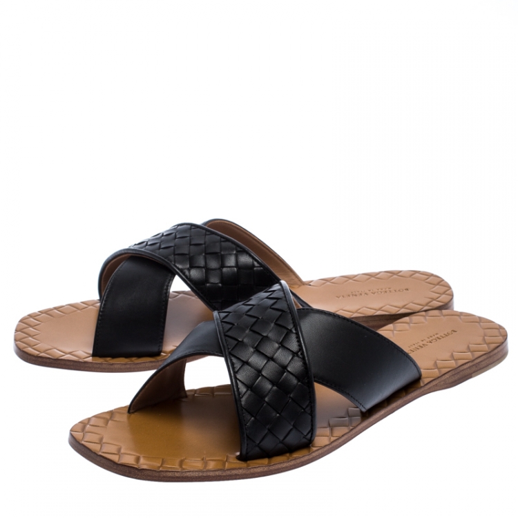 Pre Owned Bottega Veneta Black Leather Crisscross Flat Slides Size 40 