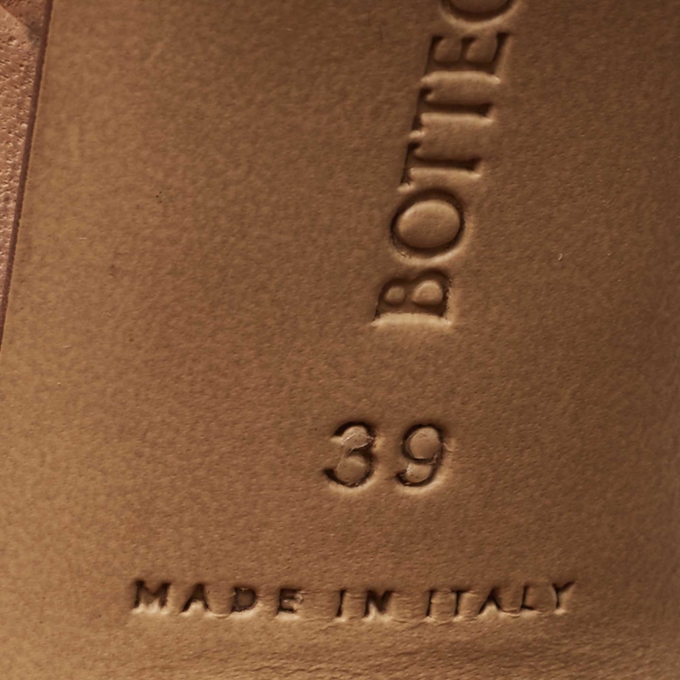 مملوكة مسبقًا Bottega Veneta Beige Intrecciato Leather Lido Slide Sandals Size 39