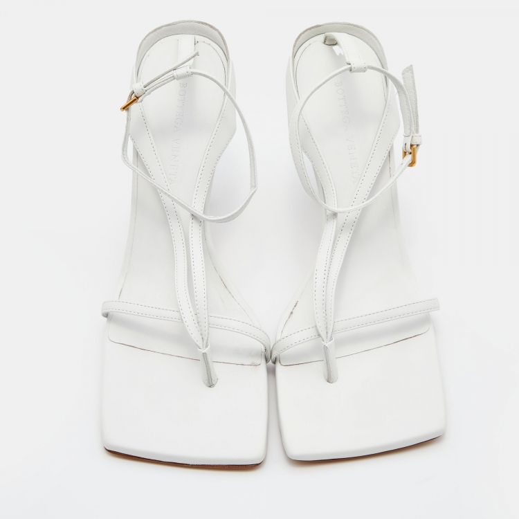 Pre Owned Bottega Veneta White Leather Stretch Ankle Strap Sandals Size 39
