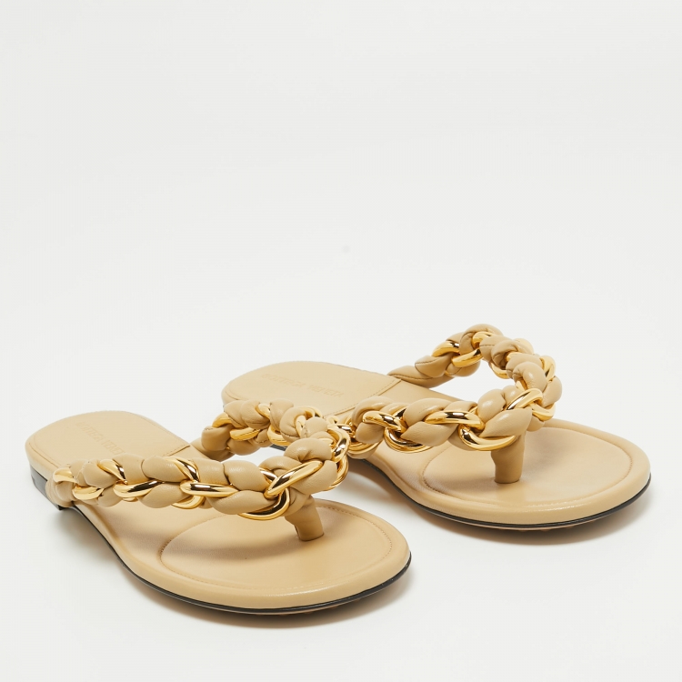 Pre Owned Bottega Veneta Beige Leather Dot Thong Flats Size 38