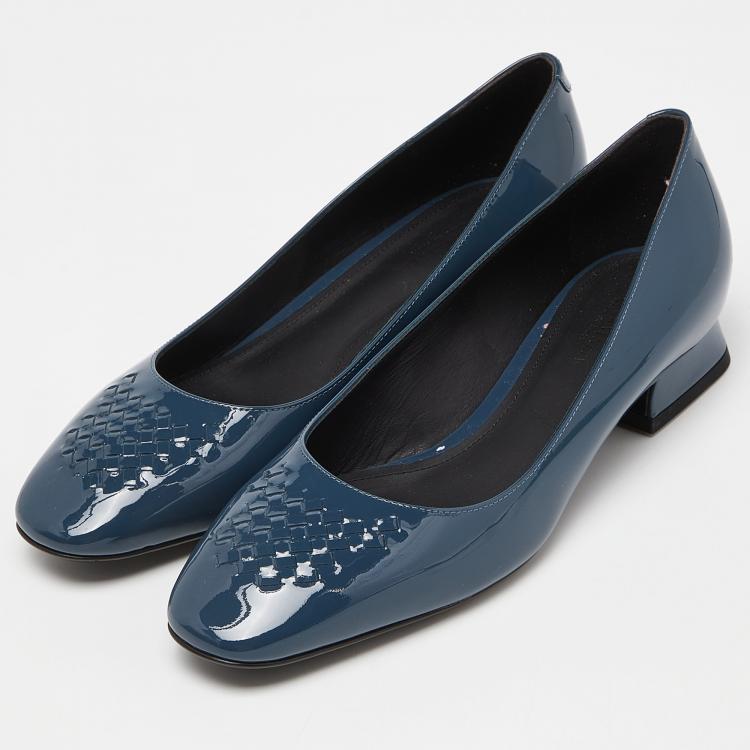 مملوكة مسبقًا Bottega Veneta Leather Round Toe Ballet flats 36