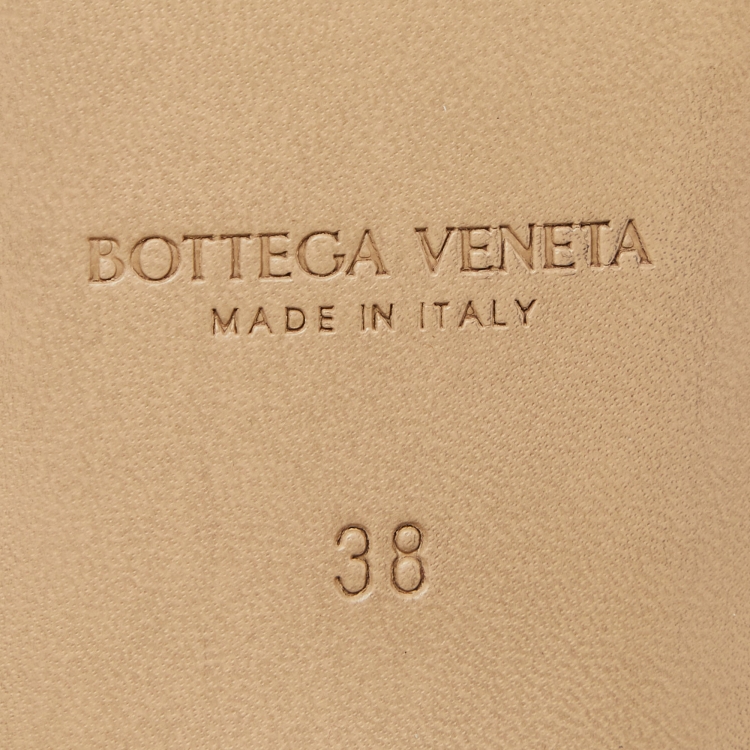 Pre Owned Bottega Veneta Lavender Leather The Band Flat Slides Size 38