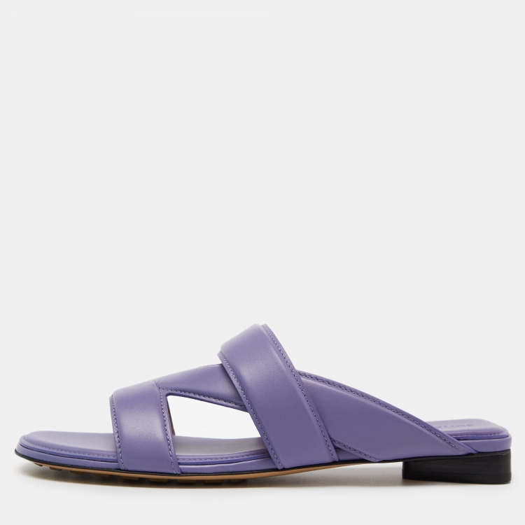 Pre Owned Bottega Veneta Lavender Leather The Band Flat Slides Size 38