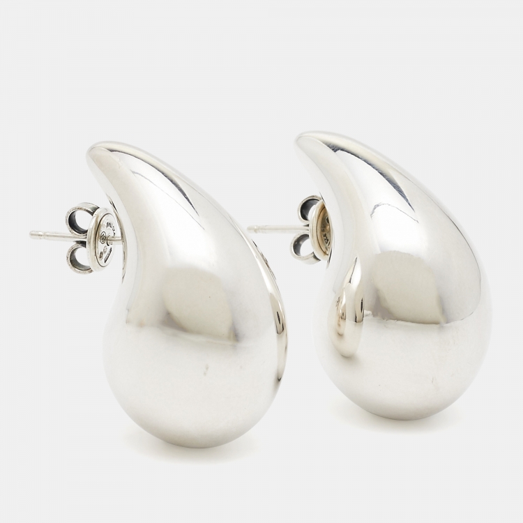 VIP【送料関税込】BOTTEGA VENETA TEARDROP SILVER EARRINGS Bottega Veneta® Women's Drop Earrings in Silver. Shop online