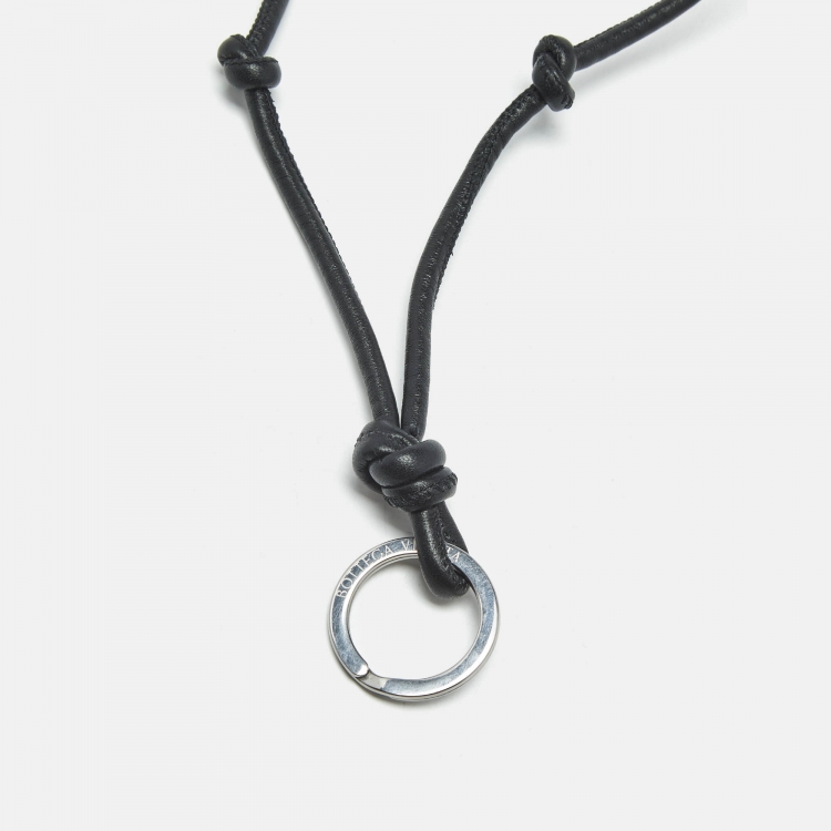 Pre Owned Bottega Veneta Black Leather Knotted Lanyard with Keyring 