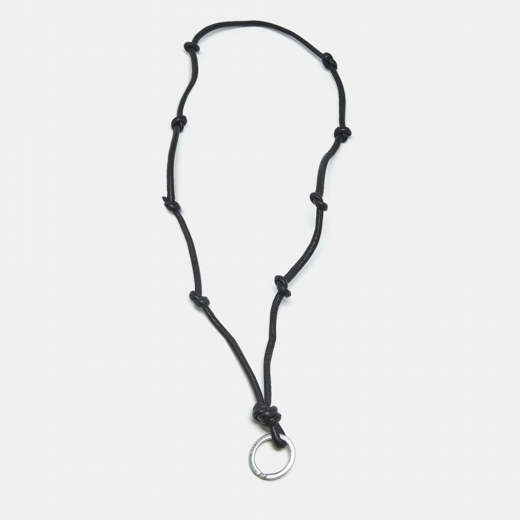 Pre Owned Bottega Veneta Black Leather Knotted Lanyard with Keyring 