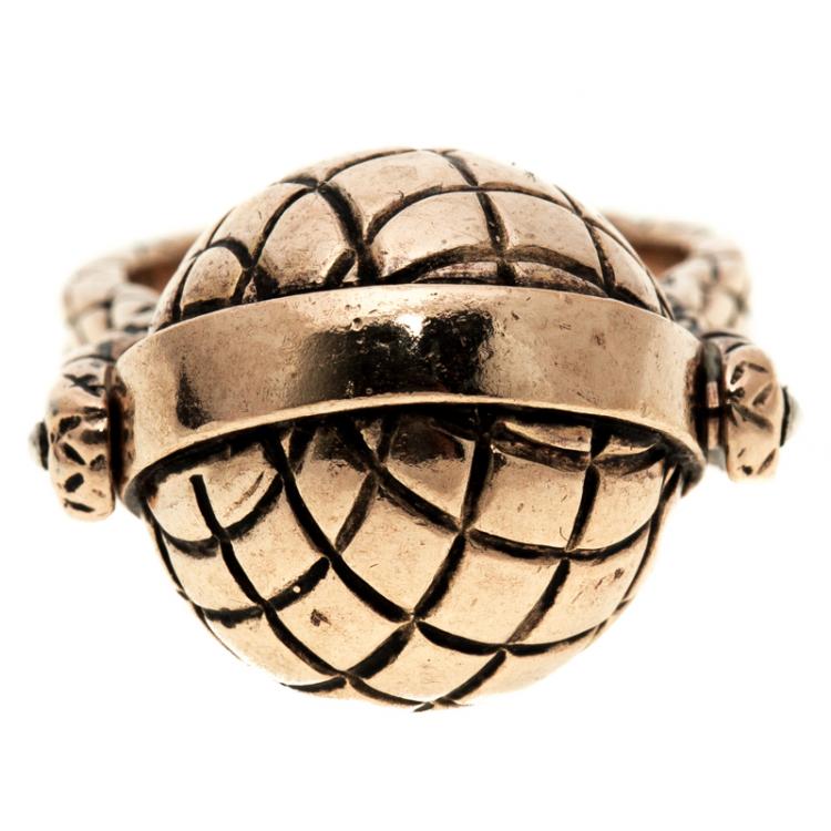 Pre Owned Bottega Veneta Textured Spinning Ball Gold Plated Silver Ring Size 51
