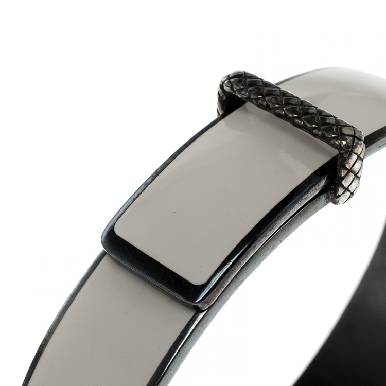 Pre Owned Bottega Veneta Intrecciato White Enamel Oxidized Silver Bracelet M