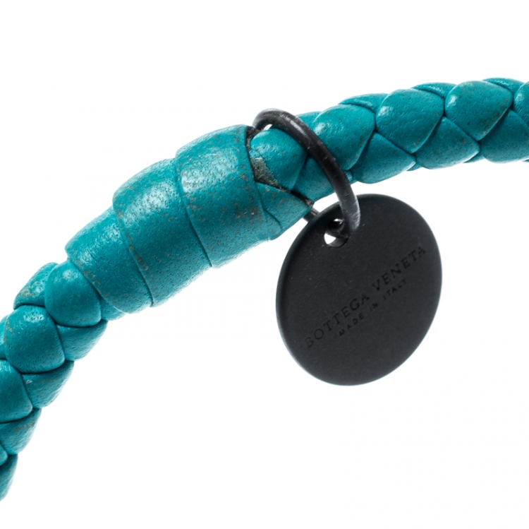 Pre Owned Bottega Veneta Blue Intrecciato Woven Leather Bangle Bracelet M