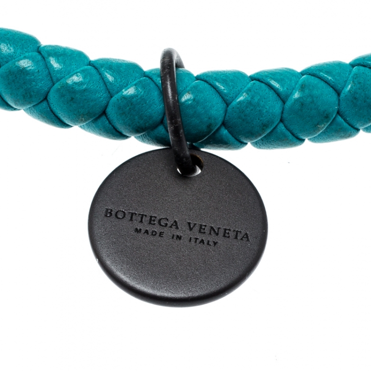 Pre Owned Bottega Veneta Blue Intrecciato Woven Leather Bangle Bracelet M