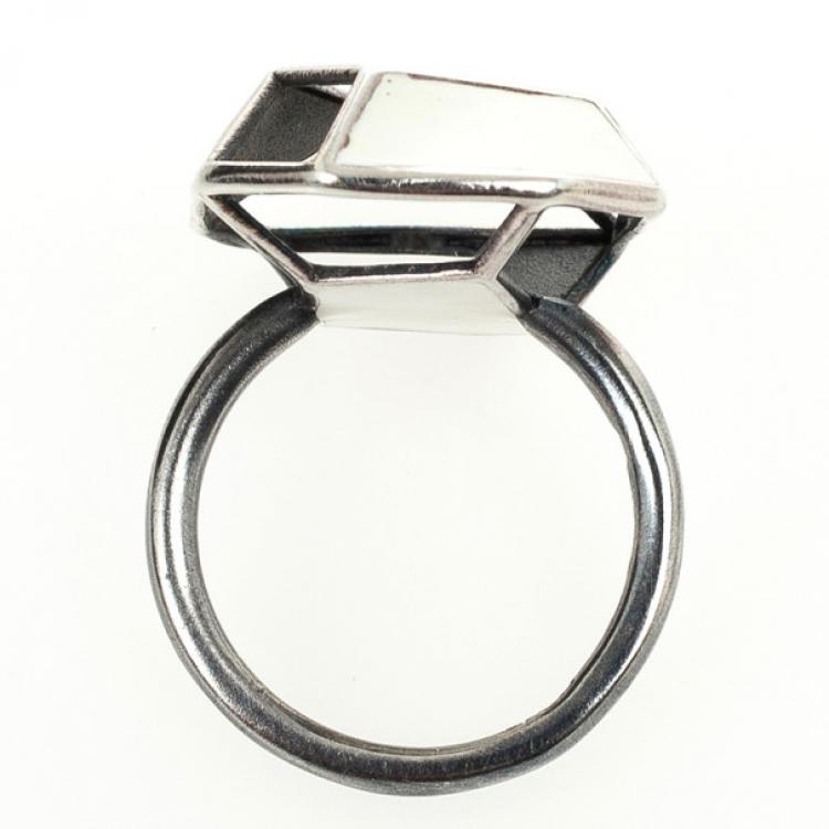 Pre Owned Bottega Veneta Silver White Enamel Ring Size 53