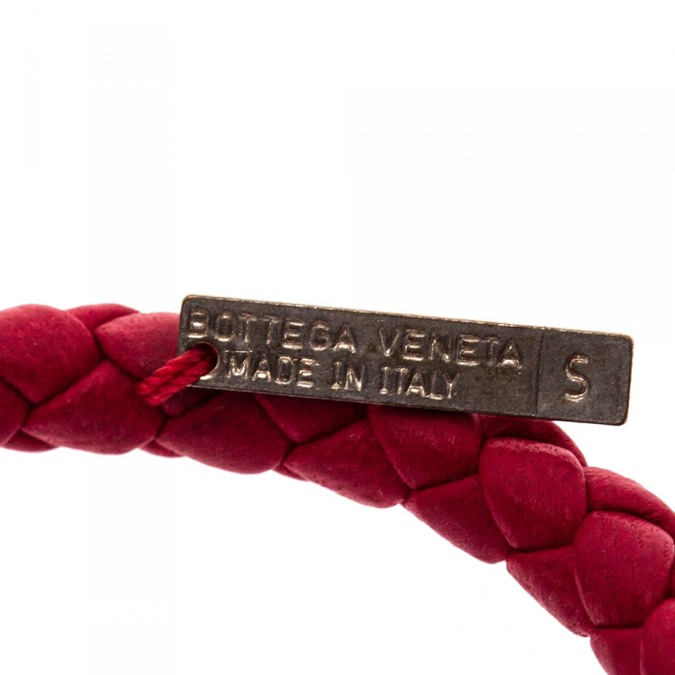 Pre Owned Bottega Veneta Pinkish Red Intrecciato Nappa Leather Toggle Bracelet S