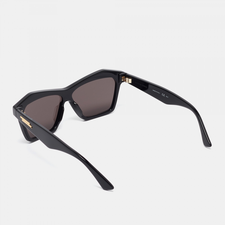Pre Owned Bottega Veneta Black BV1093S Square Sunglasses